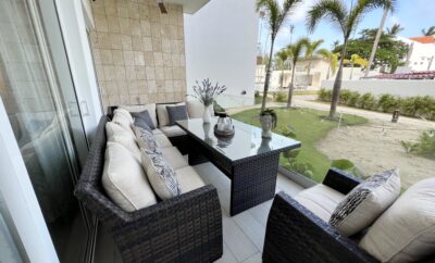 Confy condo 2mn Los Corales beach.