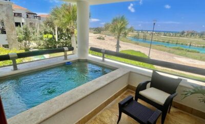 Refited cosy condo plunge pool Cap Cana.