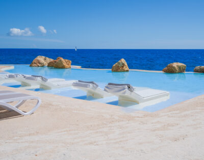 Bayahibe Bliss, 1 BR with pool and beach club