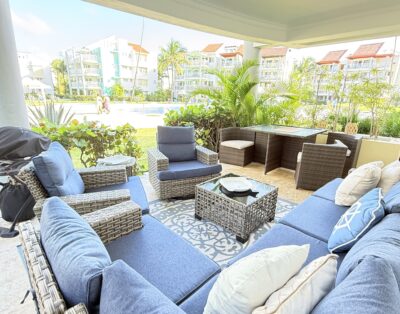 Esmeralda, 3 Bed on the beach Terrace BBQ Pool